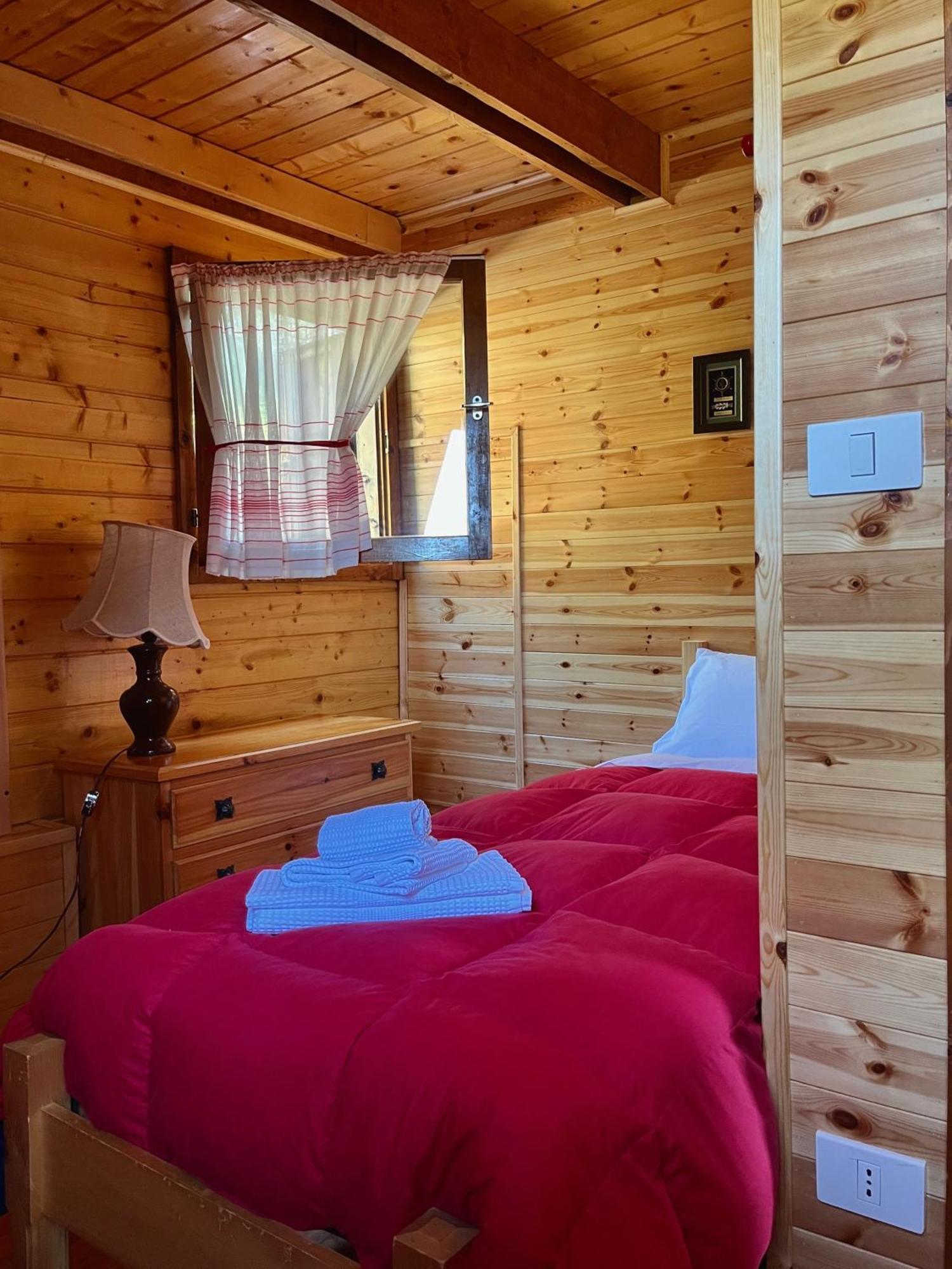 Chalet Natura La Taverna Dei 3 Porcellini Cavaliere  Dış mekan fotoğraf