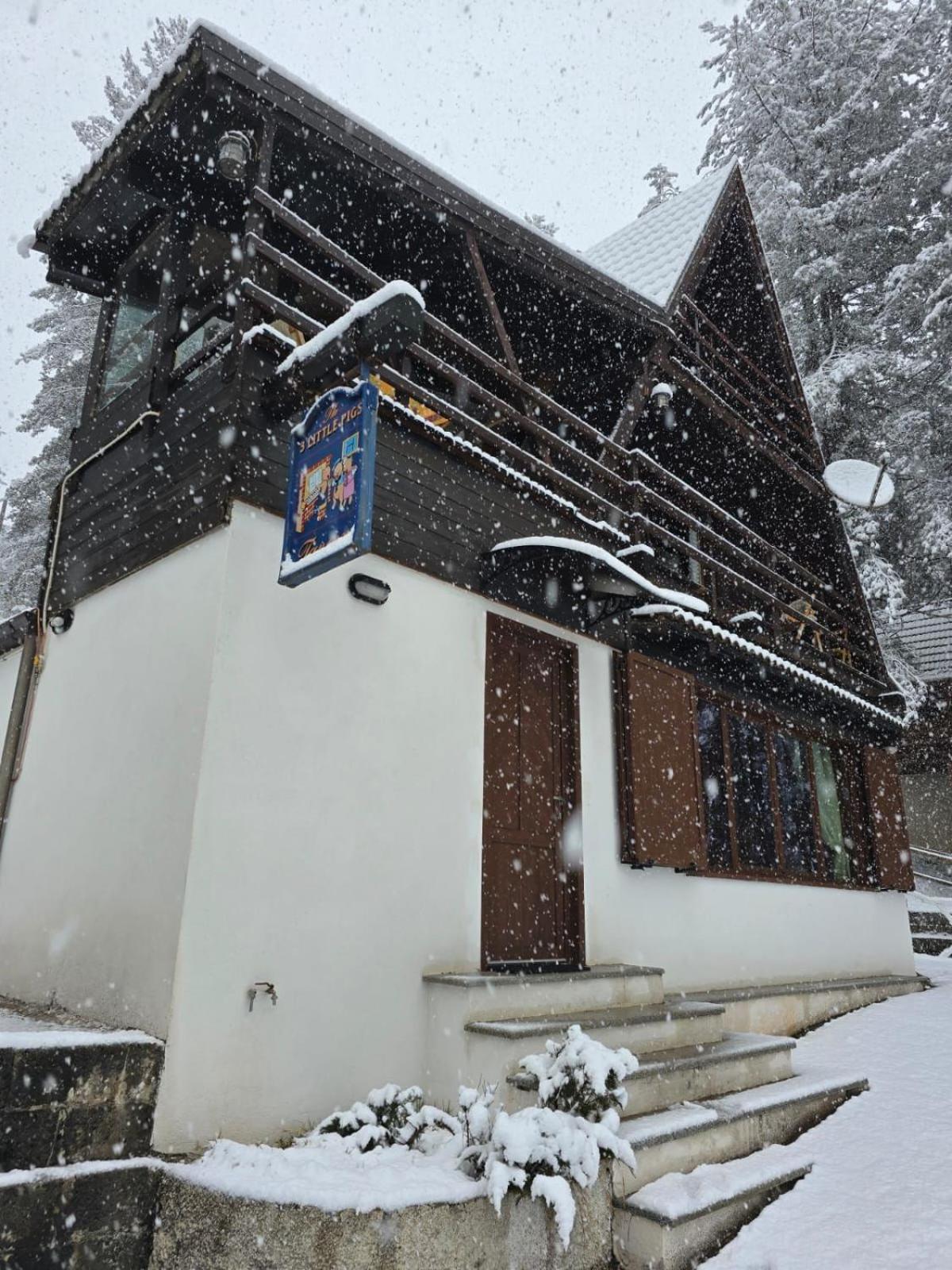 Chalet Natura La Taverna Dei 3 Porcellini Cavaliere  Dış mekan fotoğraf
